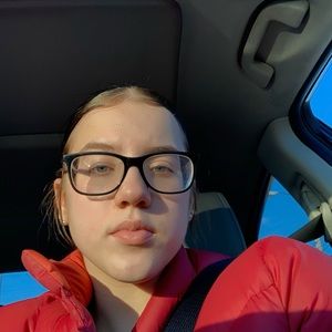 Meet your Posher, Laney